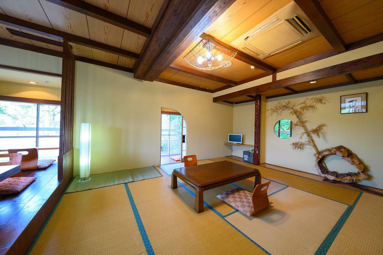 Kazeno Sanso Yamashiro Hotel Yufu Exterior photo