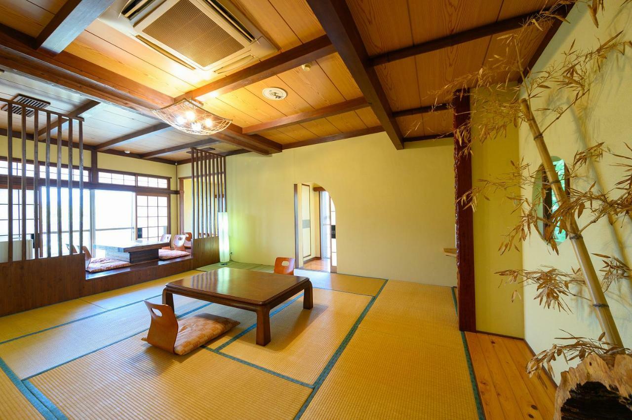 Kazeno Sanso Yamashiro Hotel Yufu Exterior photo